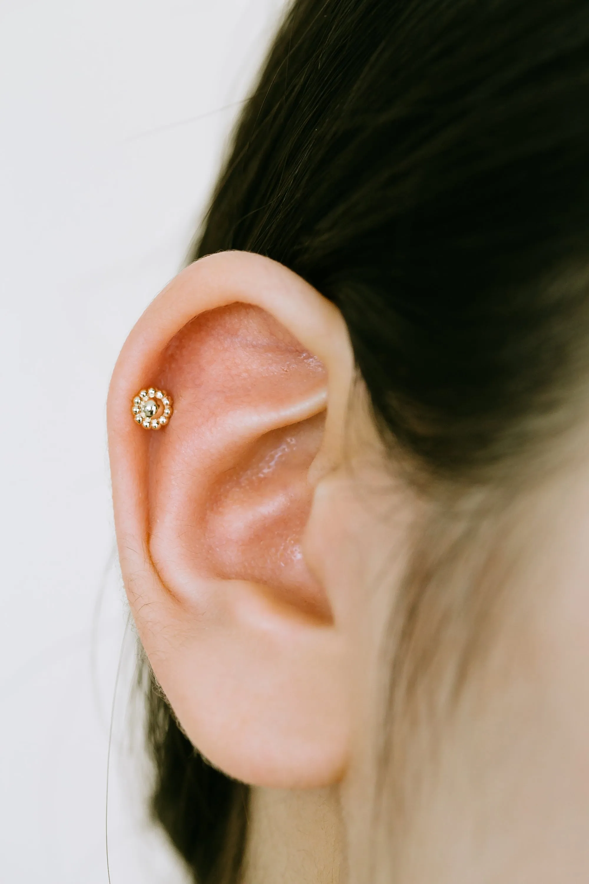 14K GOLD JEWELRY MINIMALIST DELICATE FLOWER BALL ROUNDED BARBELL EAR STUD EARRING PIERCING