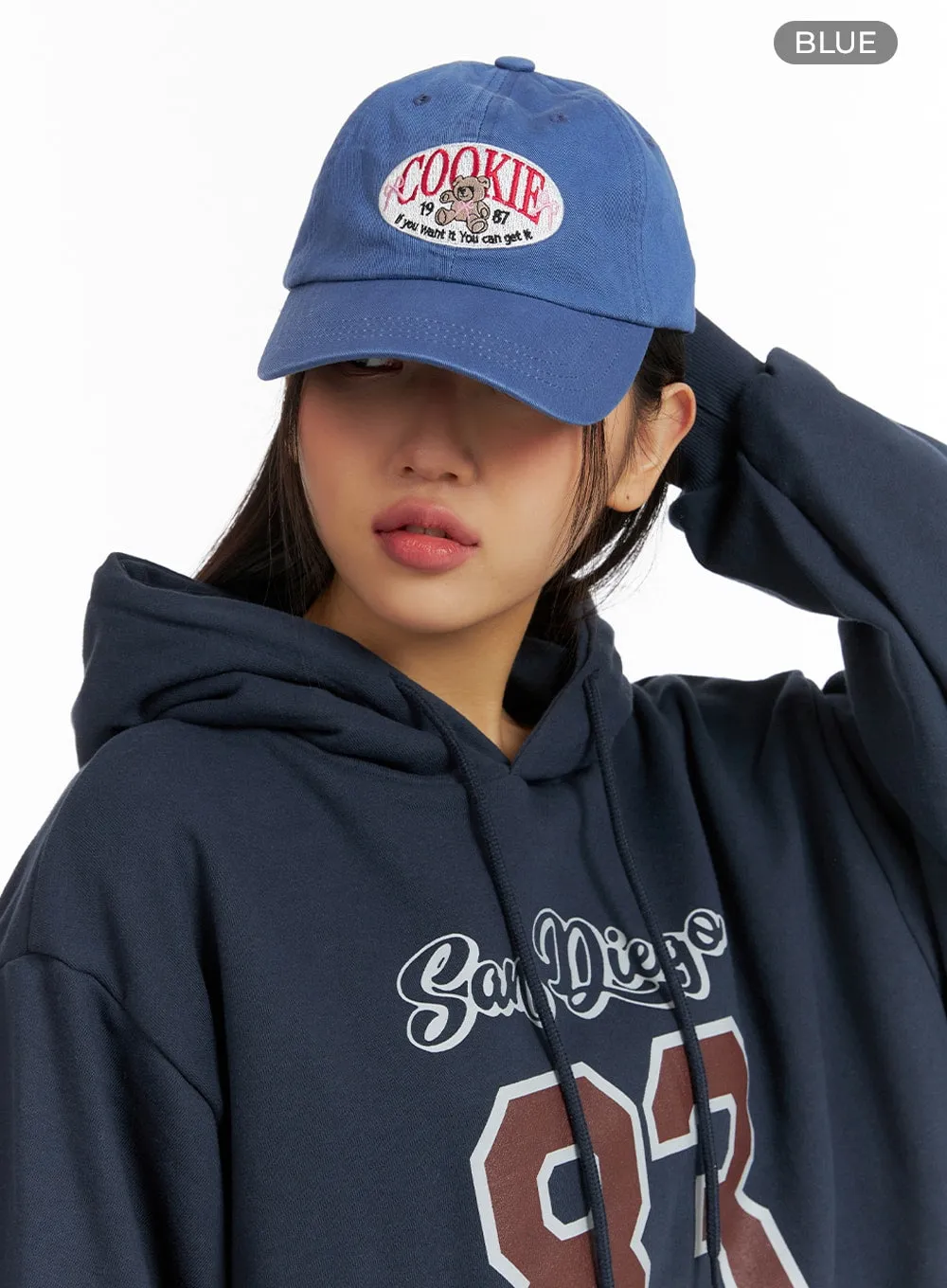 Bear Embroidered Graphic Cap IF421