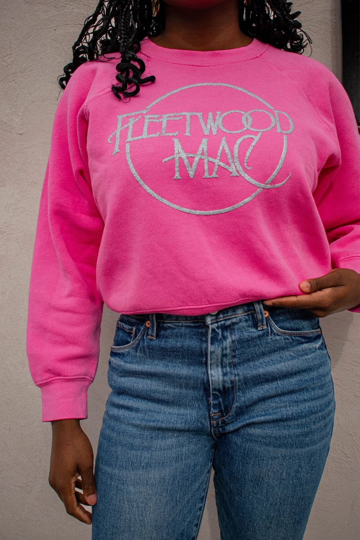 Daydreamer: Fleetwood Mac Circle Logo