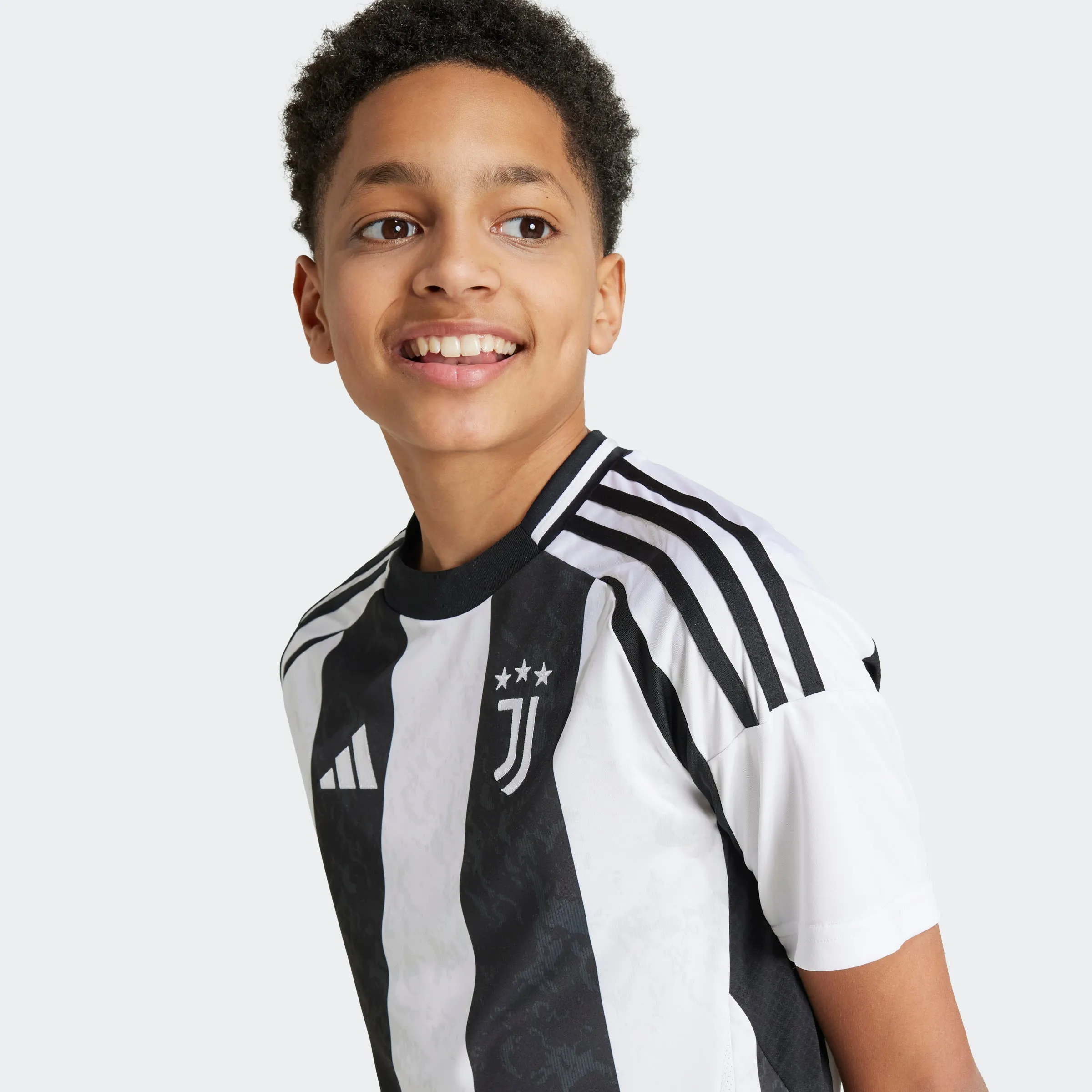 Juventus Youth Home Jersey 24/25