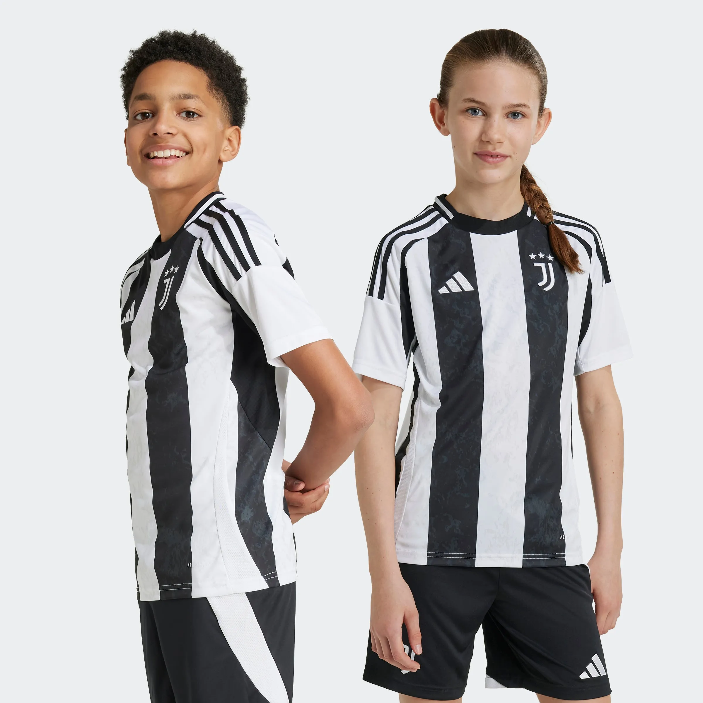 Juventus Youth Home Jersey 24/25