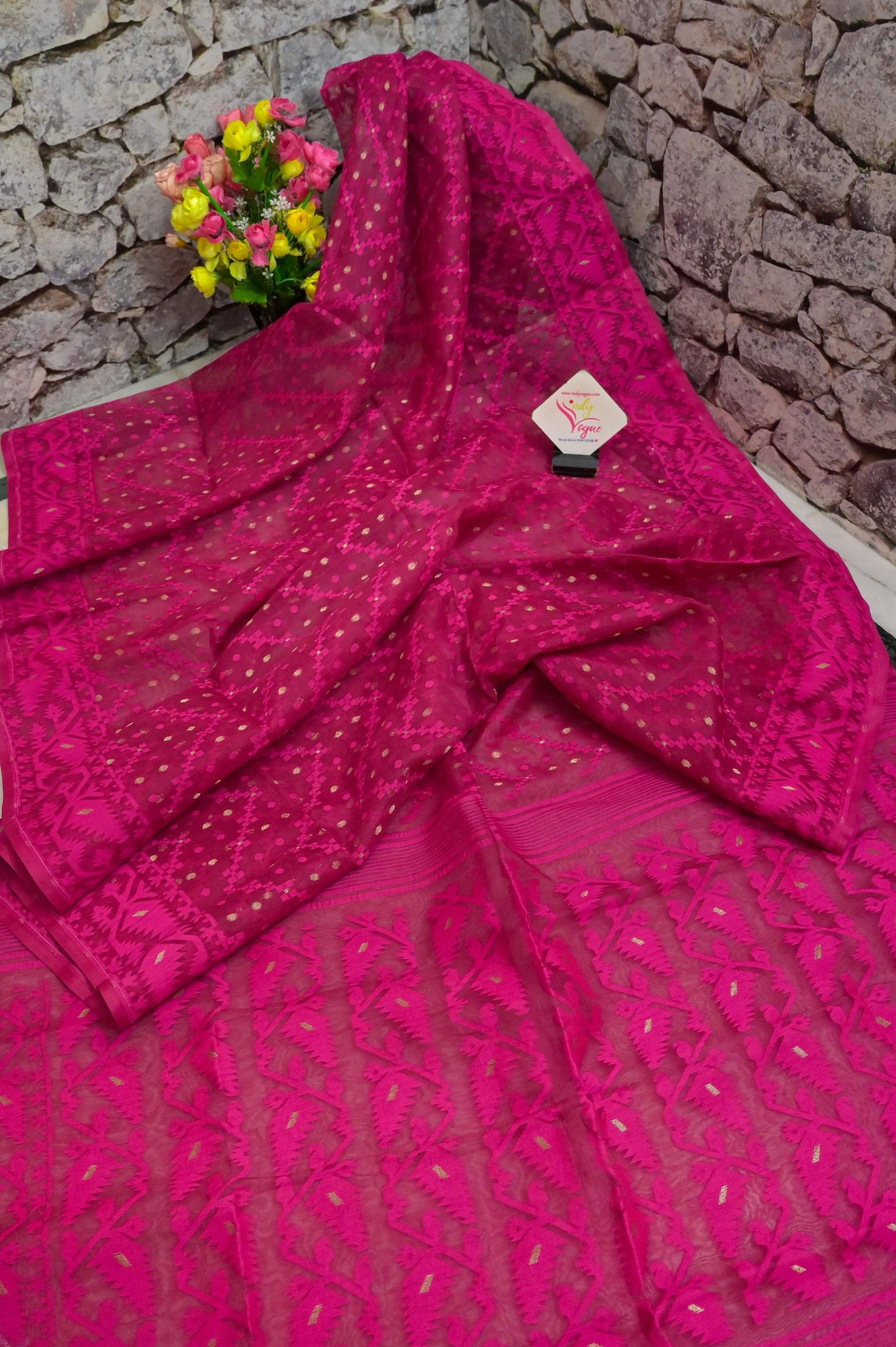 Magenta Color Jamdani Saree with Mirror Work Blouse Piece