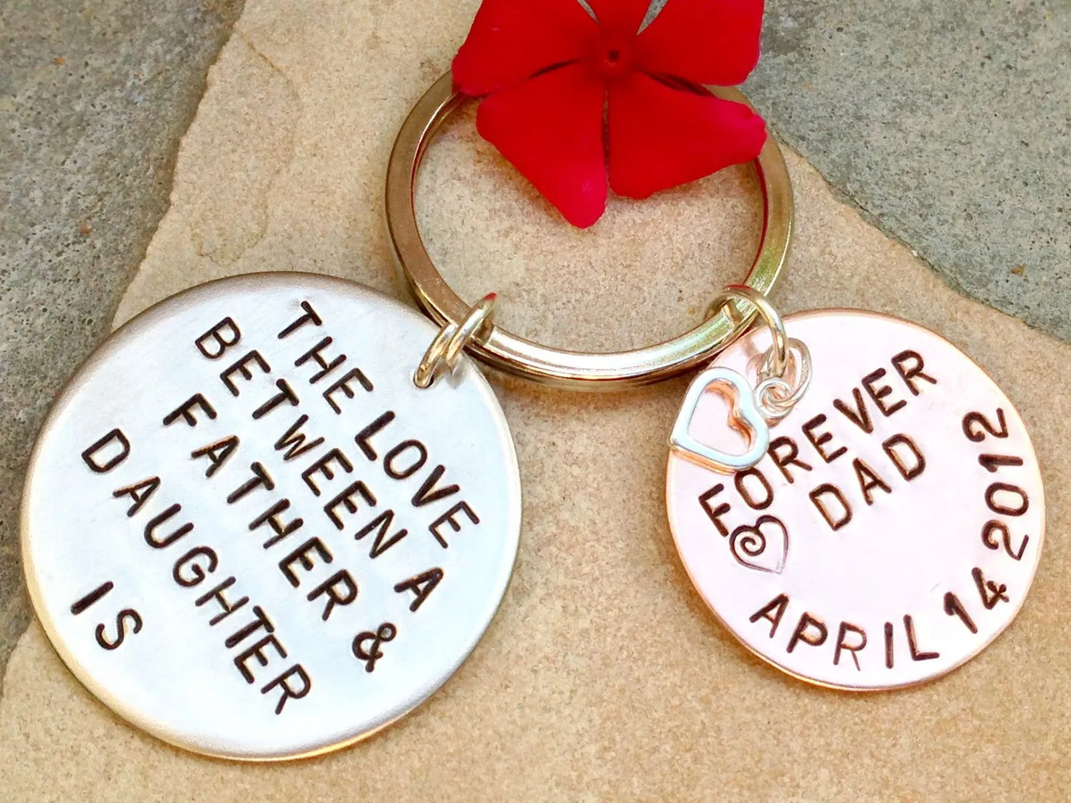 the love between a father and daughter is forever, father daughter keychain, gifts from dad, gifts to daughter, key chains