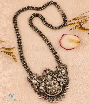 The Padmalaya Lakshmi Silver Nakkasi Chain Necklace