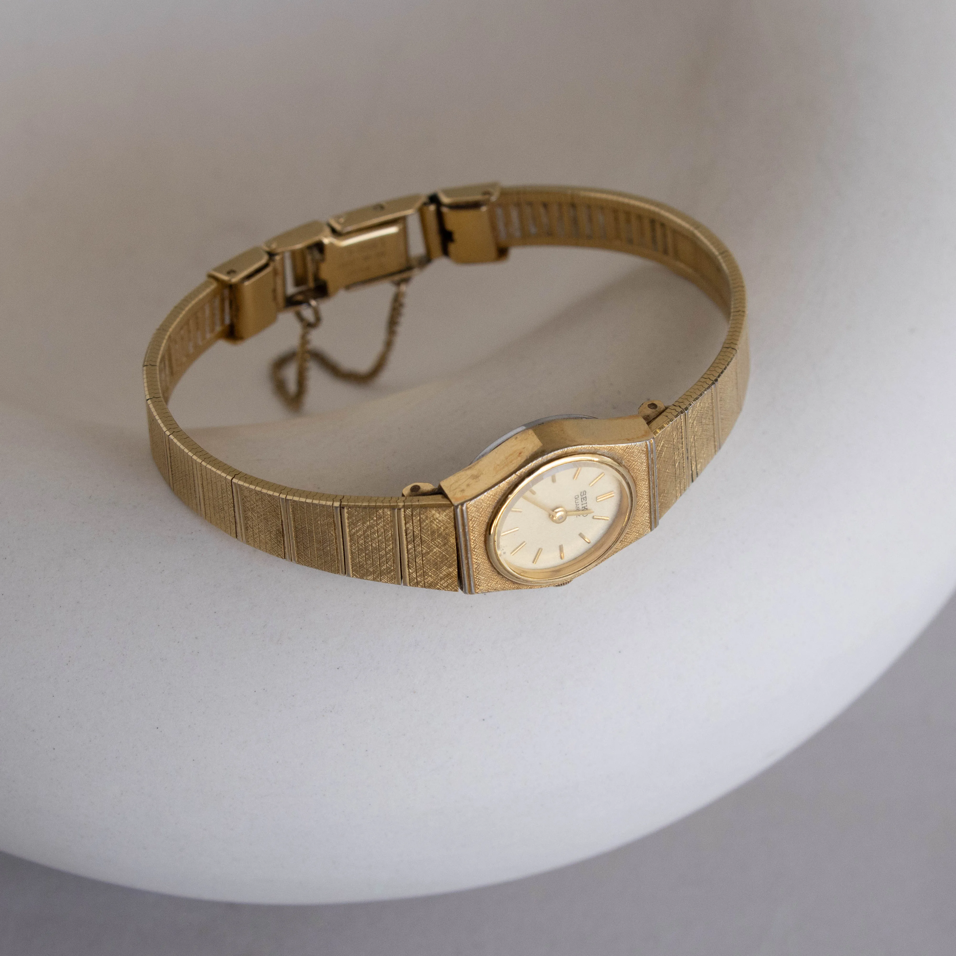 Vintage Seiko Quartz Gold Tone Watch