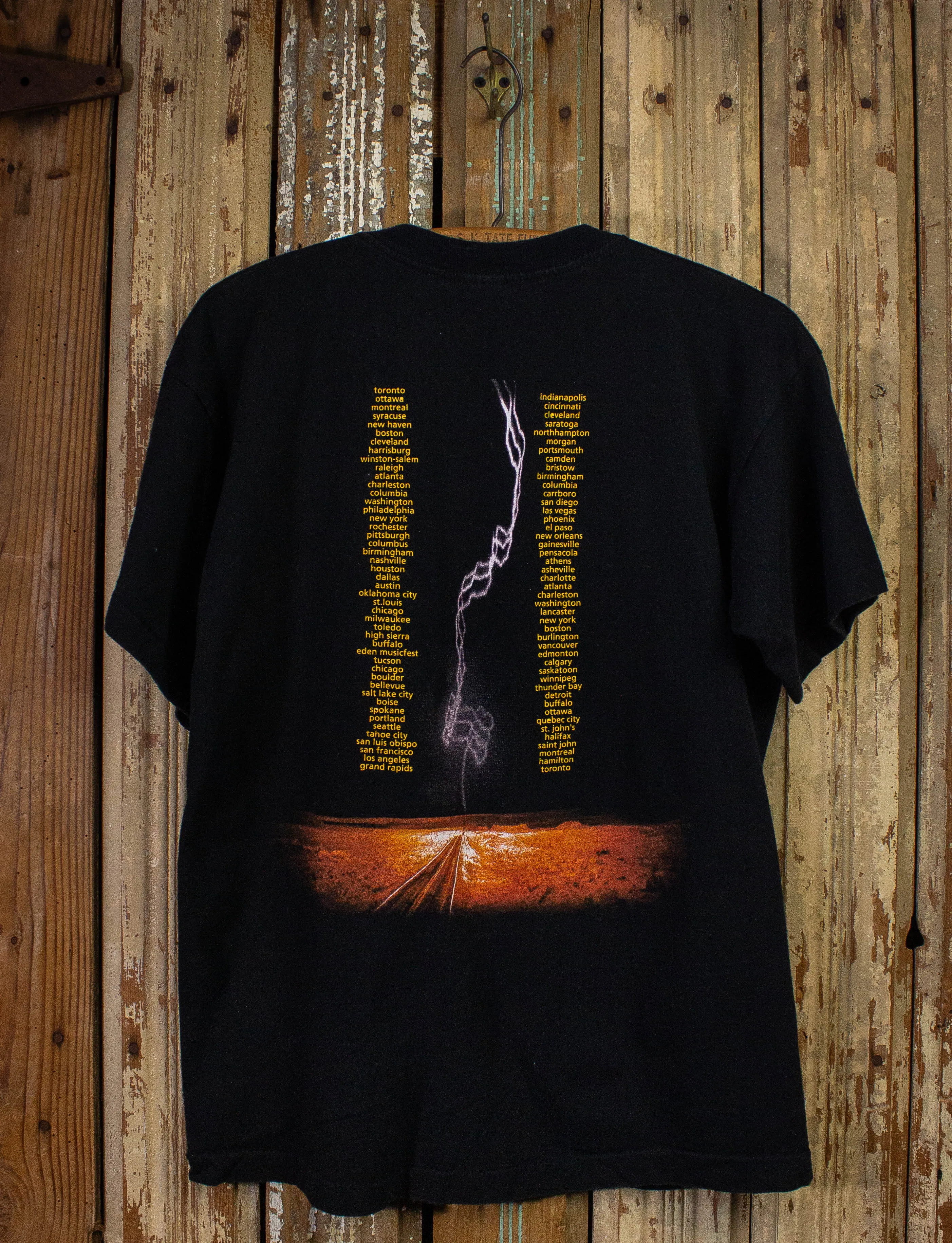 Vintage Tragically Hip Trouble at the Henhouse Concert T Shirt 1996 Black Large